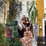 Bed & Breakfast The Local &